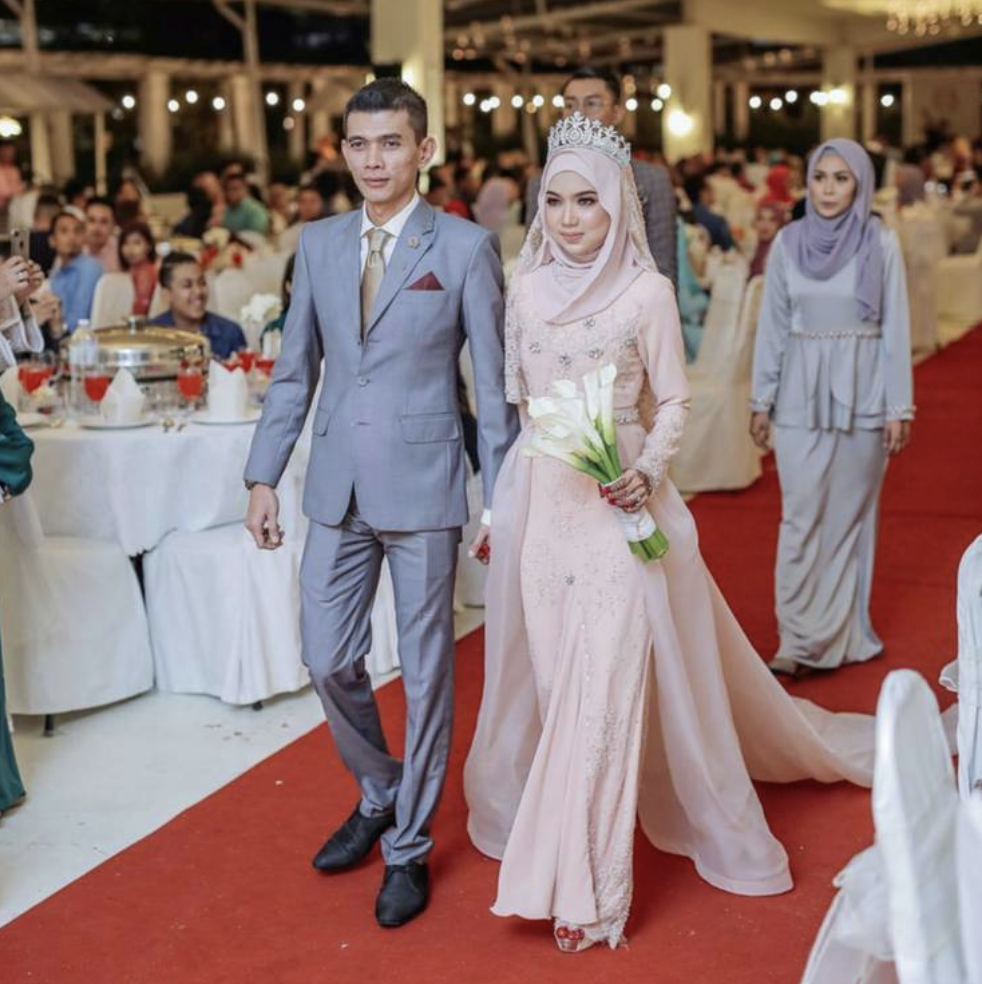 Info Top 55 Baju Kurung Pernikahan Malaysia