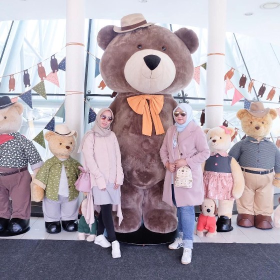 ootd di teddy bear museum korea